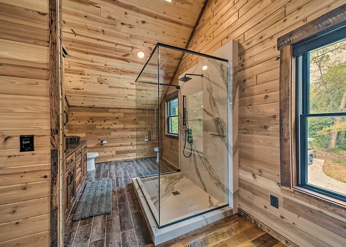 W/ Wraparound Porch & Game Room! *